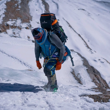 Manaslu, Alex Txikon, Iñaki Alvarez, Simone Moro - The Manaslu winter expedition