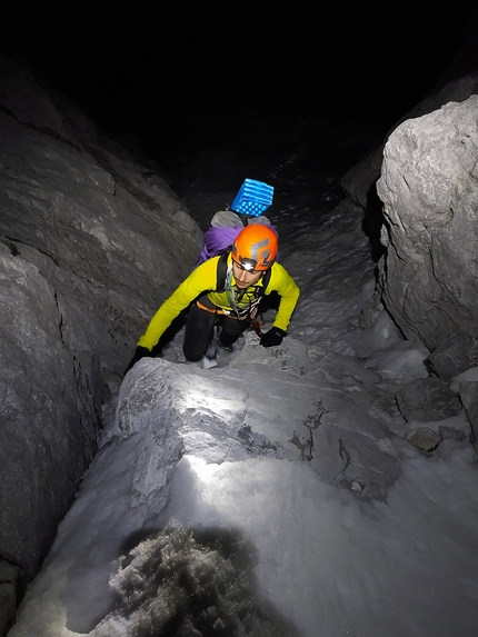 Watzmann, Berchtesgaden, Germania, Max Buck, Lando Peters - Watzmann East Face climbed by Max Buck and Lando Peters, December 2020