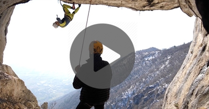 Video drytooling: Matteo Rivadossi su M come Mostro alla Maddalena