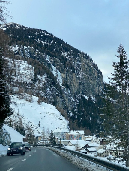 Roger Schäli, Marcel Schenk - Sot la sesa at Mulegns , Switzerland
