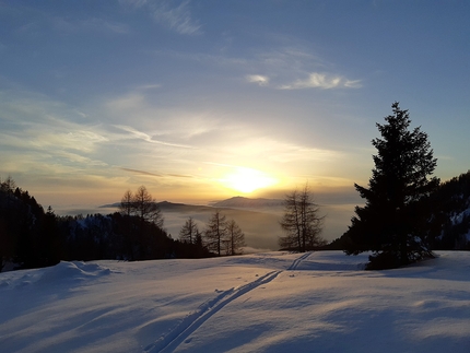 Cimon di Palantina, Alpago, Andrea Gamberini, Giovanni Zaccaria - Durante l'apertura di Piatto d'Argento al Cimon di Palantina in Alpago (Andrea Gamberini, Giovanni Zaccaria 05/02/2021)