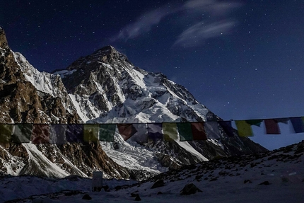 Tamara Lunger, K2 in winter - K2 at night