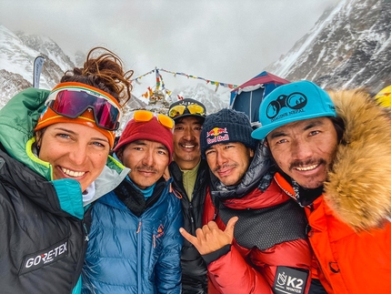 Tamara Lunger, K2 inverno - Tamara Lunger con Nirmal Purja e Mingma G