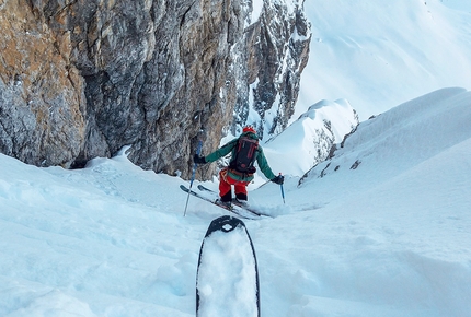 Dolomiti di Brenta, Cima Margherita, Canale Merzbacher, Andrea Cozzini, Claudio Lanzafame - Claudio Lanzafame nel Merzbacher durante la discesa integrale della Cima Margherita - Canale Merzbacher