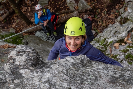 Arrampicata sportiva nel monregalese, Mondovì, Cuneo - Costabella: La sindaca di Frabosa Soprana Iole Caramello all'inaugurazione della falesia