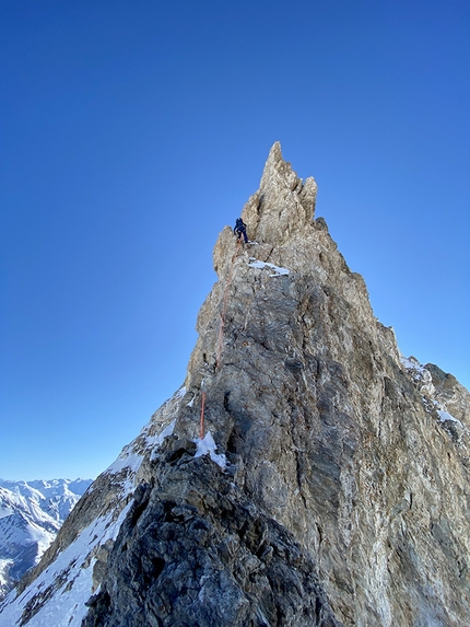 Virger Nordkette, Vittorio Messini, Matthias Wurzer - Vittorio Messini and Matthias Wurzer making the winter traverse of the Virger Nordkette in Austria from 02-03/03/2021