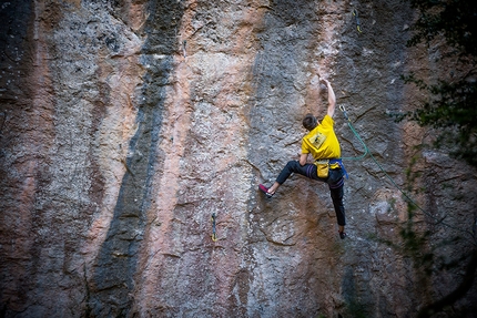 Will Bosi - William Bosi sale Jungle Speed 9a a Siurana in Spagna