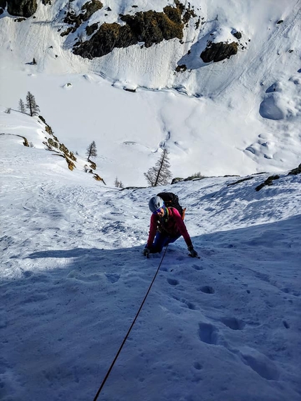 Supertramp, Cima di Stanislao, Valle Trona, Cristian Candiotto, Valentina Manni - Supertramp alla Cima di Stanislao in Valle Trona, Alpi Orobie (Cristian Candiotto, Valentina Manni 29/03/2021)