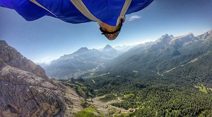 Marco Milanese - Marco Milanese in volo sopra la Conca Ampezzana