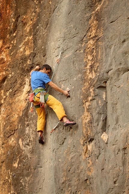 Quirra, Sardinia - Marco Falchi climbing Conto Aperto (6c) in the sector Cayman at Quirra in Sardinia