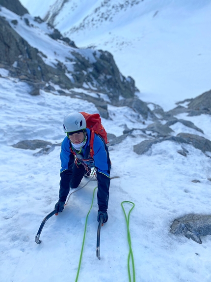 Vedrette di Ries, Cima di Pianalto, Simon Gietl, Jakob Steinkasserer, Feuertaufe - Jakob Steinkasserer sul primo tiro di Feuertaufe sulla parete ovest di Cima di Pianalto, Vedrette di Ries