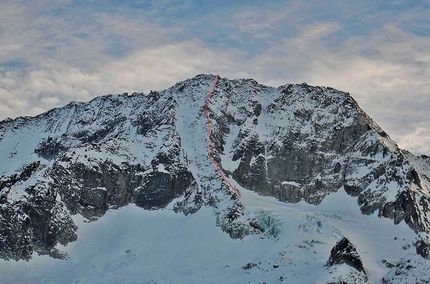 Adamello, Busazza, Presanella, Leonardo Gheza, Giulia Venturelli, alpinismo - La parete nord della Busazza