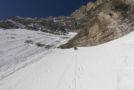 Brette Harrington, Dylan Cunningham devour Just a Nibble on Mount Niblock in Canada