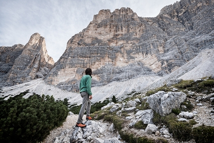 Simon Gietl, Cima Scotoni, Dolomites - Simon Gietl on the crux pitch of Can you hear me?, Cima Scotoni, Dolomites