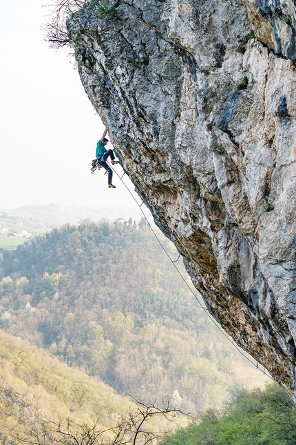 Stefano Ghisolfi repeats The Ring of Life 9a/+ at Covolo, Italy