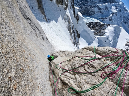 Mt. Huntington, Alaska, Ines Papert, Luka Lindič - Ines Papert and Luka Lindič making the first ascent of Heart of Stone, Mt. Huntington, Alaska