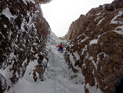 Cima Tosa, Brenta Dolomites, Pazzione Primavernale, Emanuele Andreozzi, Matteo Faletti, Santiago Padrós - Pazzione Primavernale on Cima Tosa in the Brenta Dolomites first ascended by Emanuele Andreozzi, Matteo Faletti, Santiago Padrós