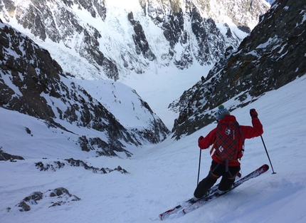 Davide Capozzi - Extreme skiing - Aiguille de Tre de la Tete, NE Couloir