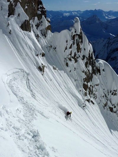 Davide Capozzi - Extreme skiing - Tour Ronde - East Ridge - Couloir Cache'