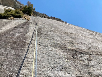 Orizzonte Perduto, Val Bodengo, La Gobba dell’Elefante, Emanuele Capelli, Simone Manzi - La Gobba dell’Elefante all'Orizzonte Perduto in Val Bodengo (Emanuele Capelli, Simone Manzi 22/04/2021)