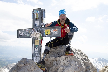 Andrea Lanfri, Gran Sasso, From Coast to Coast - Andrea Lanfri: From Coast to Coast attraverso il Gran Sasso d'Italia