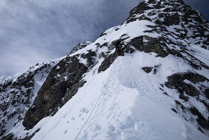 Pic Coolidge, Écrins, Cocktail Sans Glace, James Price, Markus Kirch  - Cocktail Sans Glace on the North Face of Pic Coolidge in the Écrins massif (Markus Kirch, James Price )