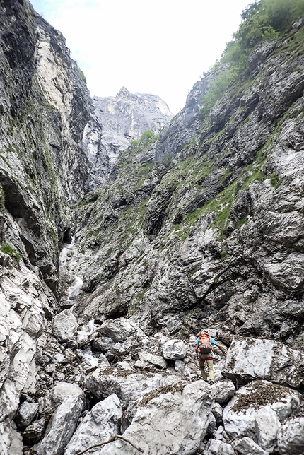 Pale di San Lucano, Dolomiti, La Grande Traversata, Valle dei Sogni, Santiago Padròs, Diego Toigo - Pale di San Lucano, Dolomiti: avvicinamento alla Quarta Pala