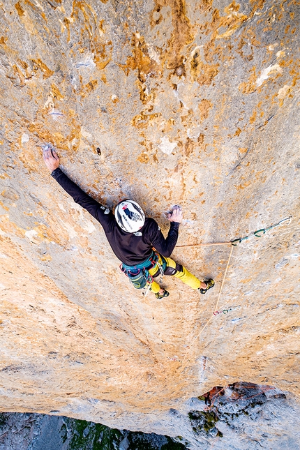 Video: Siebe Vanhee e Orbayu sul Naranjo de Bulnes in Spagna