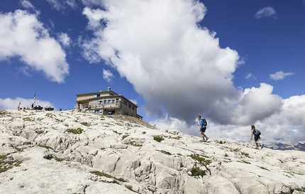 Via delle Normali Dolomiti di Brenta - Dolomiti di Brenta: Rifugio XII Apostoli