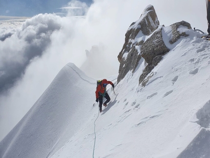 Altavia 4000, Nicola Castagna, Gabriel Perenzoni, 82 x 4000m of the Alps - Aiguille du Jardin: Nicola Castagna and Gabriel Perenzoni 