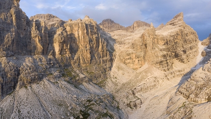 Via delle Normali Dolomiti di Brenta - Dolomiti di Brenta: Rifugio Tuckett Quintino Sella