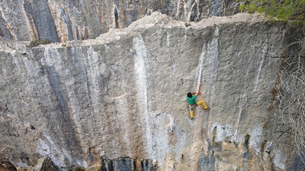Ulassai in Sardinia - Climbing at Ulassai in Sardinia: Marco Bussu, Picasso (7b)