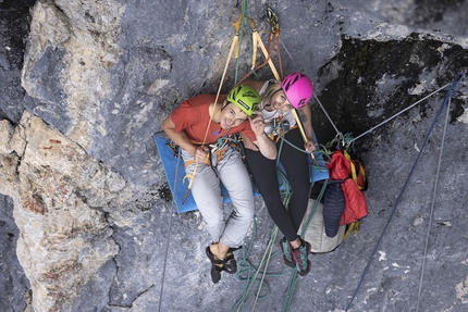 Christoph Schranz - Christoph Schranz and Michaela Koller on Ocha-Schau-Schuich (8c, 300m), first ascended ground-up and rope-solo on Hohe Munde in the Tyrol, Austria