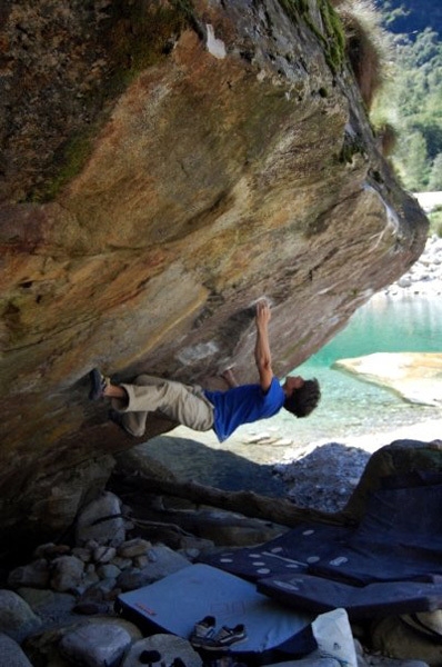 Niccolò Ceria - Niccolò Ceria, Fake Pamplemusse 7c+/8A Brione (SUI)