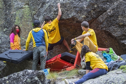 Granpablok, Parco Nazionale del Gran Paradiso - Durante il raduno di arrampicata boulder Granpablok 2021 nel Parco Nazionale del Gran Paradiso in Valle d’Aosta