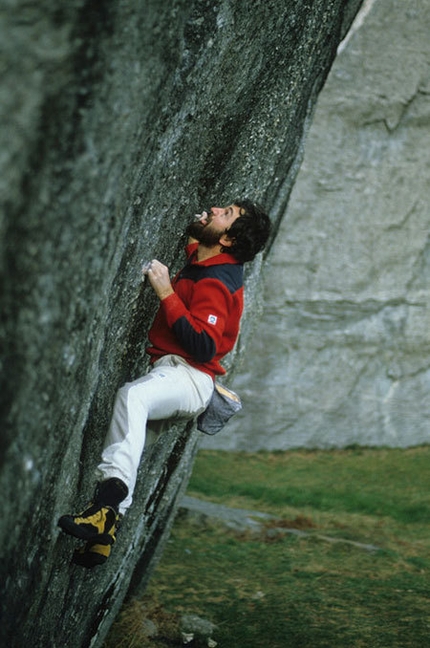 Aspettando il Melloblocco # 3: i sassisti e l'arrampicata sui massi - 1981 il 