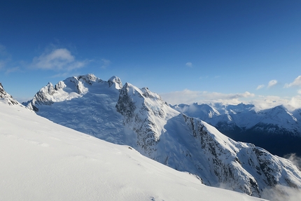 Cerro Pinuer, Valle Exploradores, Patagonia, Raimundo De Andraca, Javier Galleani, Nicolas Valderrama - Cerro Pinuer (Valle Exploradores, Patagonia), first winter ascent and first ski descent by Raimundo De Andraca, Javier Galleani, Nicolas Valderrama (08/2021)