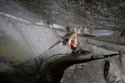 Paige Claassen, Dreamcatcher, Squamish - Paige Claassen effettuata la prima salita femminile di Dreamcatcher, l'iconico 9a a Squamish in Canada liberato da Chris Sharma nel 2005, settembre 2021