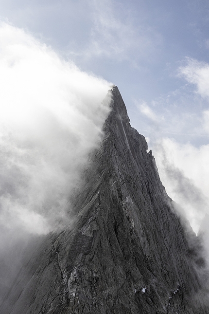 North6, Simon Gietl, Roger Schäli - Pizzo Badile 3308m