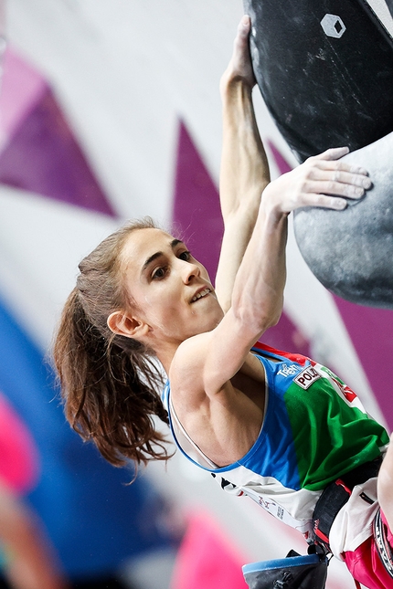 Stellar Laura Rogora makes first repeat of 9b/+ Erebor at Arco in Italy