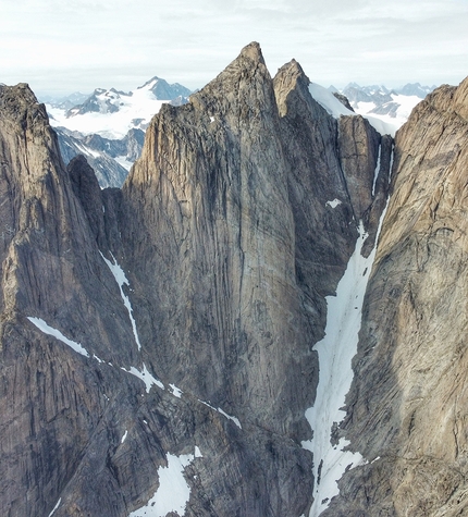 Greenland, Siren Tower, Matteo Della Bordella, Silvan Schüpbach, Symon Welfringer - Siren Tower at Mythics Cirque in Greenland