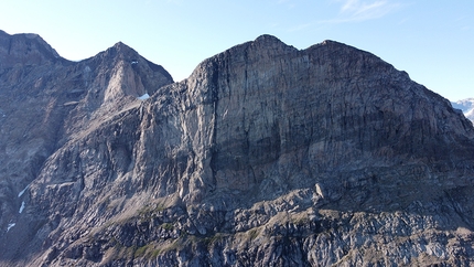 Greenland, Siren Tower, Matteo Della Bordella, Silvan Schüpbach, Symon Welfringer - Paddle Wall in Greenland