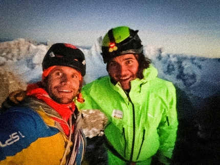 Petit Dru, Simon Gietl, Roger Schäli, North6 - Roger Schäli and Simon Gietl on the summit of Petit Dru