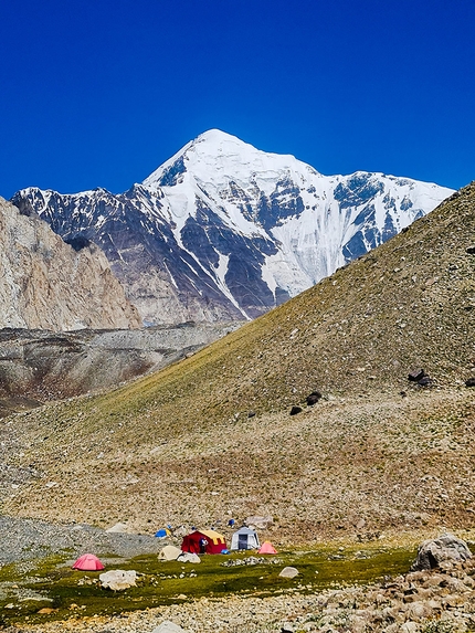 Languta-e-Barfi, Hindu Kush, Pakistan, Archil Badriashvili, Baqar Gelashvili, Giorgi Tepnadze - The South Face of Languta-e-Barfi, Hindu Kush, Pakistan, climbed by Georgian mountaineers Archil Badriashvili, Baqar Gelashvili and Giorgi Tepnadze in August 2021