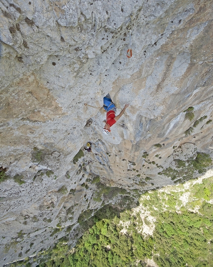 40 on the Rock, Punta Argennas, Sardegna, Rolando Larcher - Rolando Larcher sul 7° tiro di '40 on the Rock', Punta Argennas, Sardegna