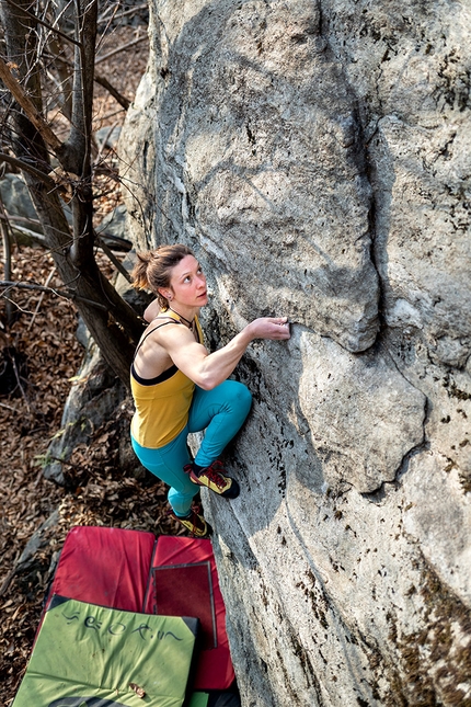 Bouldering in Valle Orco, Pont Canavese - Alice Bracco on 'Numero otto' at Pont Canavese in Valle Orco