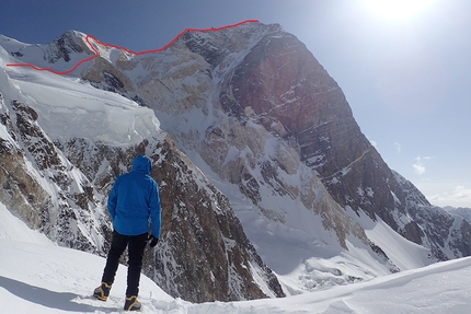 Voennikh Topografov, Tien Shan, Dmitry Golovchenko, Sergei Nilov, Dmitry Grigoryev - Voennikh Topografov South Face (Dmitry Golovchenko, Sergei Nilov, Dmitry Grigoryev)