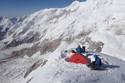 Voennikh Topografov, Tien Shan, Dmitry Golovchenko, Sergei Nilov, Dmitry Grigoryev - Voennikh Topografov South Face (Dmitry Golovchenko, Sergei Nilov, Dmitry Grigoryev)