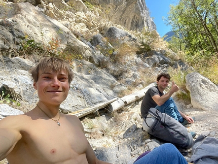 Alexander Megos 8c+ flash a Charmey in Svizzera