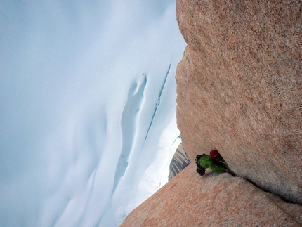 Fitz Roy - Sean Villanueva on the triple cracks pitch 18 of El Corazon, East Face of Fitz Roy, Patagonia.